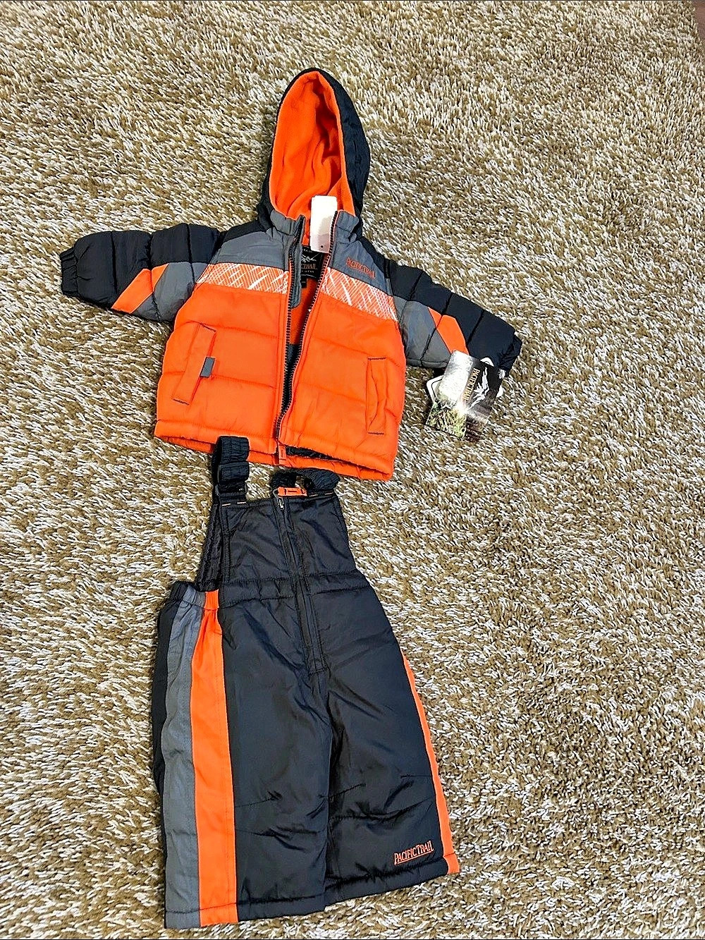 Pacific Trail Boys Orange & Black Puffer Set Size 6 months